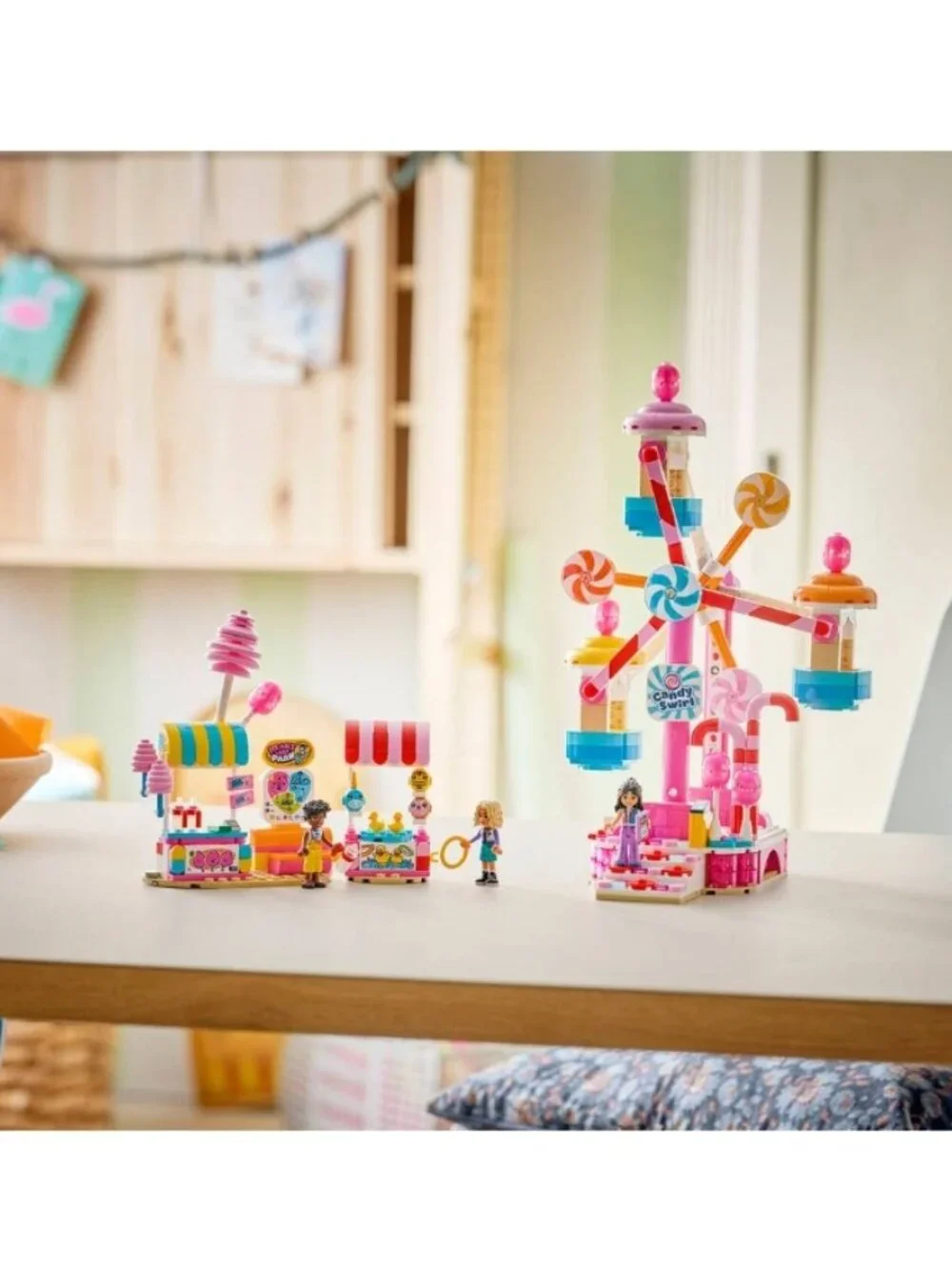 LEGO Friends 42700 Candy & Cupcake Ferris Wheel NIB New in Hand